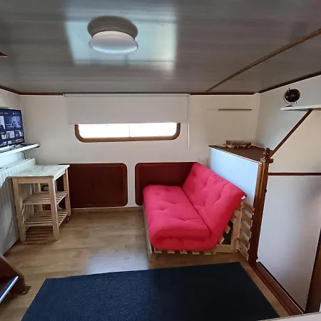 Le Du Marinier アパート Eckwersheim